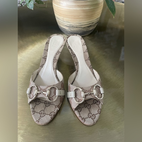 SOLD Gucci GG pattern Mules size 6 - Picture 7 of 7